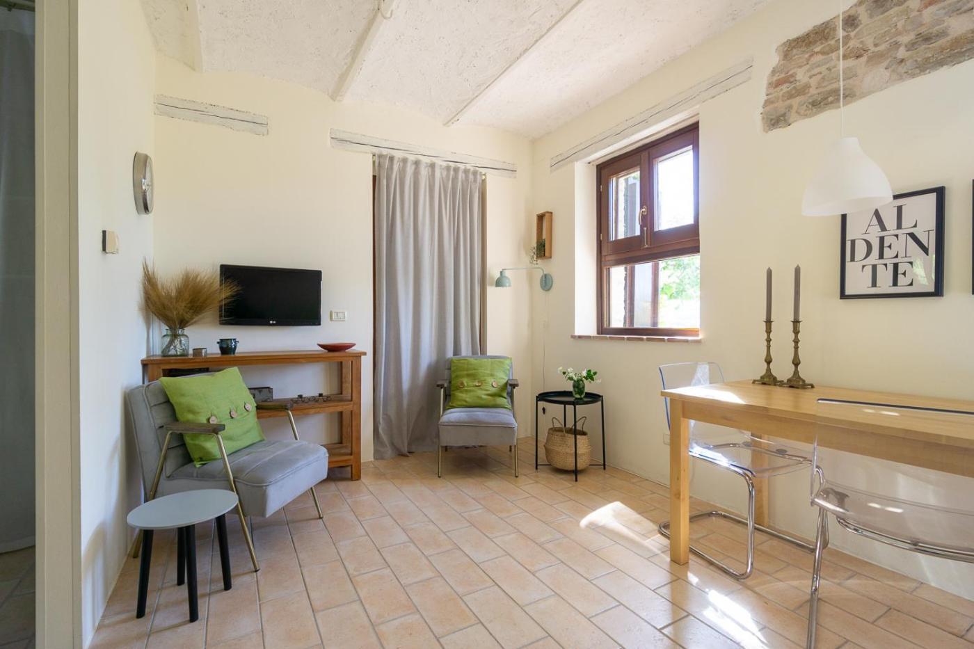 Rosa Nel Pozzo Apartments And B&B San Pietro  المظهر الخارجي الصورة