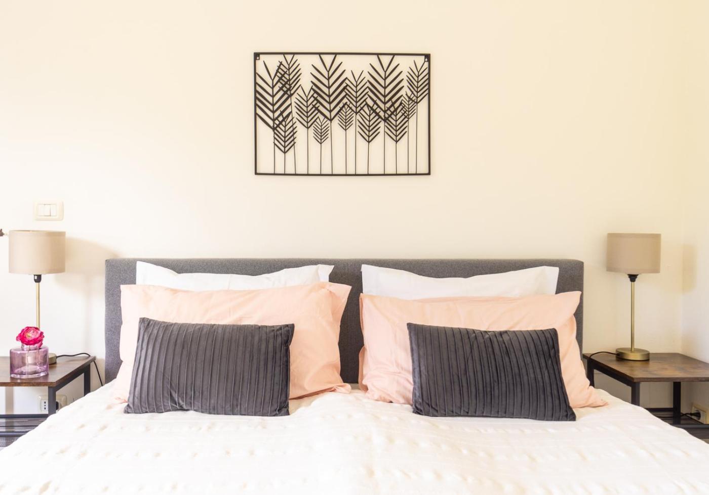 Rosa Nel Pozzo Apartments And B&B San Pietro  المظهر الخارجي الصورة