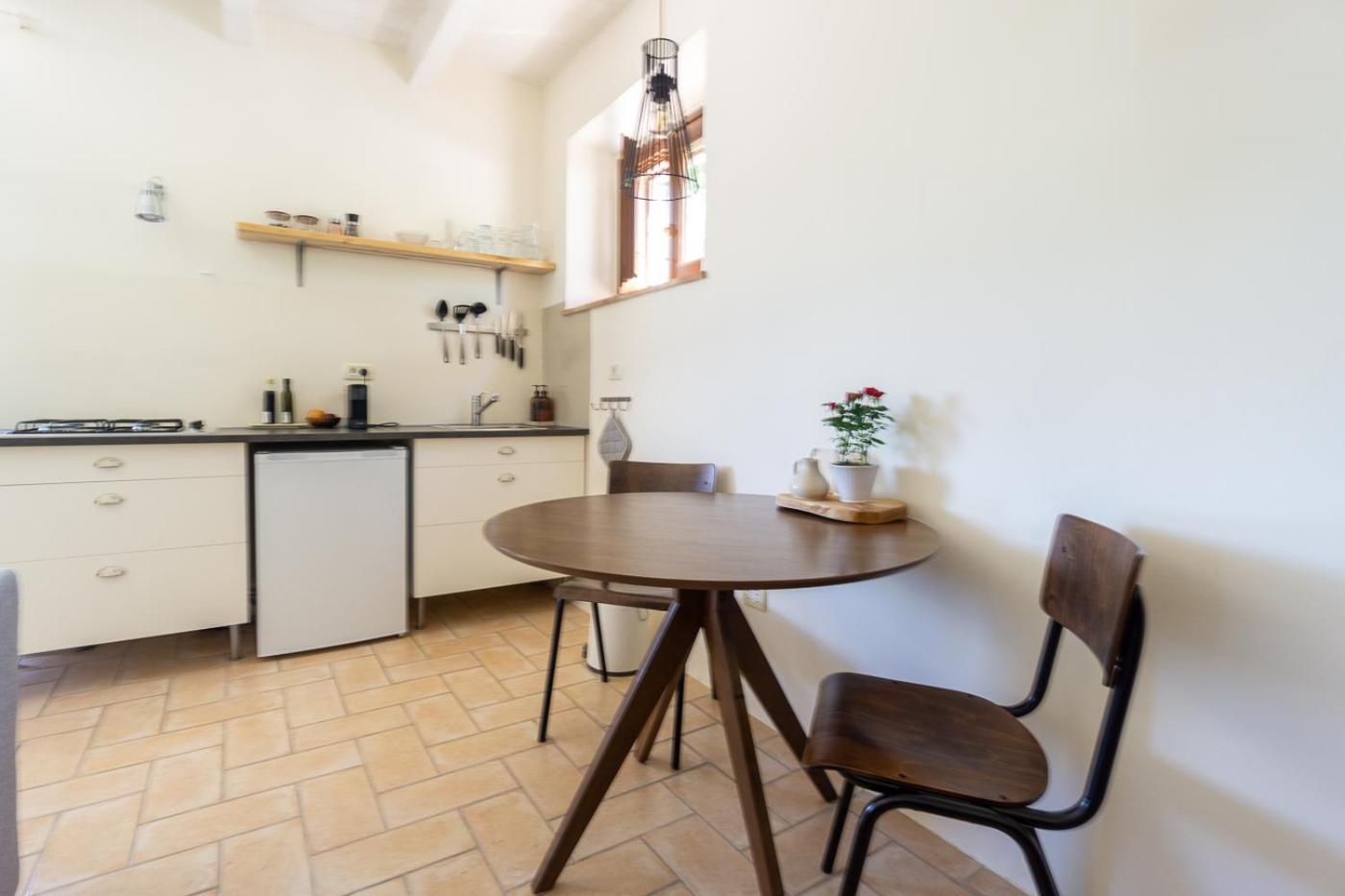 Rosa Nel Pozzo Apartments And B&B San Pietro  المظهر الخارجي الصورة